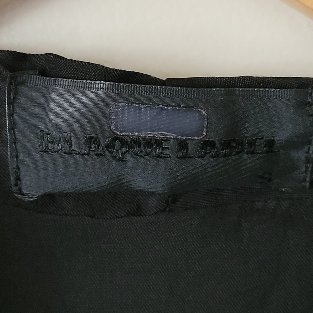 Blaque Label Black Tank With Key Hole Back - Picture 8 of 9
